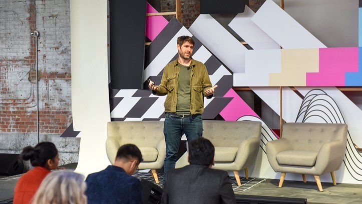thoughtforfood_'s tweet photo. 🍄 @ecovative's CEO Eben Bayer opened #GenerationFest with an inspiring talk about his journey from the #farm where his family raised pigs, to his obsession with #mycelium, to the professor who changed his life by encouraging him to join a #startup challenge. https://t.co/S5nsoQ6QsN