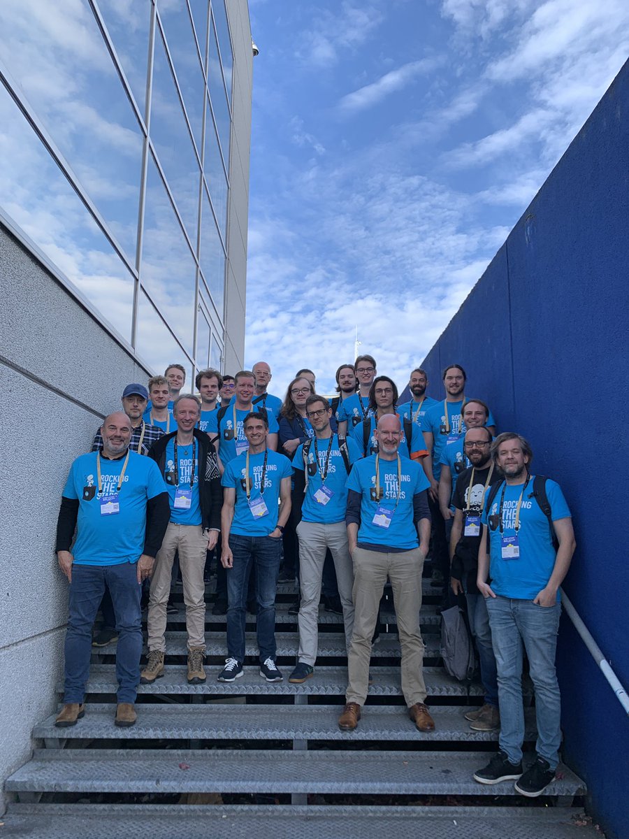 42BV's tweet photo. So glad to be back at #devoxx conference https://t.co/LSYNsxMWzK