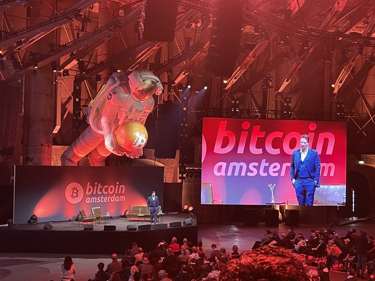 yoki_zhao_123's tweet photo. Meet with us in Bitcoin Amsterdam!
#Bitcoin #BitcoinAmsterdam #clouderpower #Bitmit #1MWBOX https://t.co/QHgspgx7CY