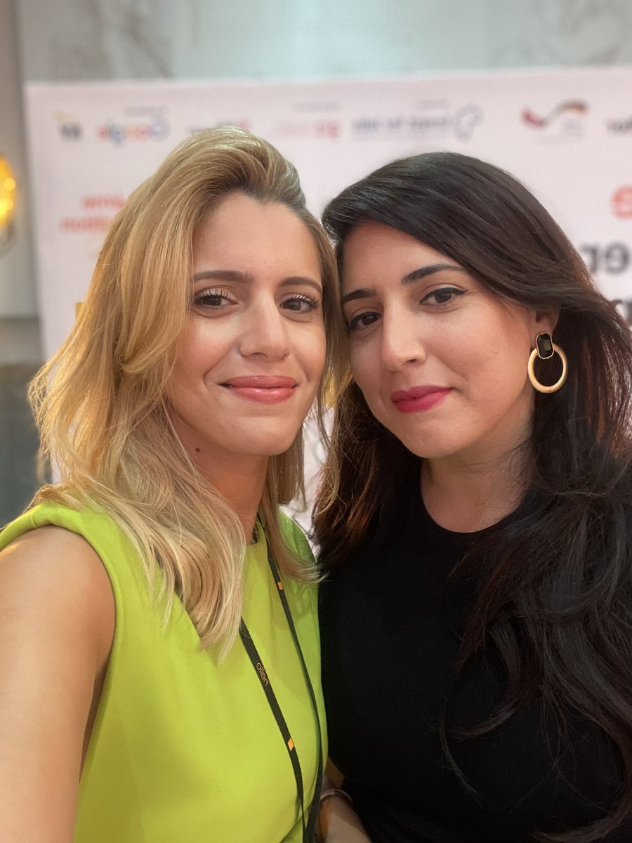 HadjAliIslem1's tweet photo. Cérémonie de remise des prix du Orange Summer Challenge 2022.
Perro : gagnant du premier prix #OSC2022 et du prix coup de coeur Ey Tunisie.
@MariemTURKY @OrangeTN_Plus https://t.co/fZV7zKJ0Vu