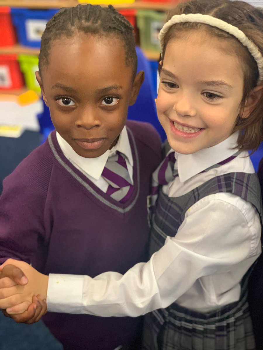 HPA_Philip_Lane's tweet image. Here are #HPAPLReception keeping the pulse and either waltzing or marching to count in 3s and 4s in #HPAPLMusic today! Learning and fun? Sounds ideal to us! 🎼