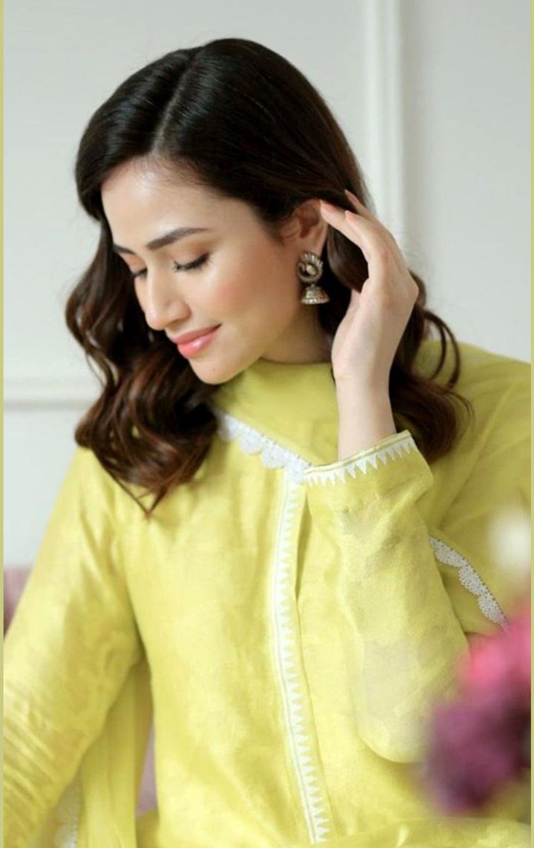 🤍🌷Benaam Hi Rakh Le Apna Rishta 🌷🤍🌷
🖤🌷Naam Denge To Duniya Badnam Kar Degi 🌷🖤🌷

🌚🌆❣️ Good Night ❣️🤗😍