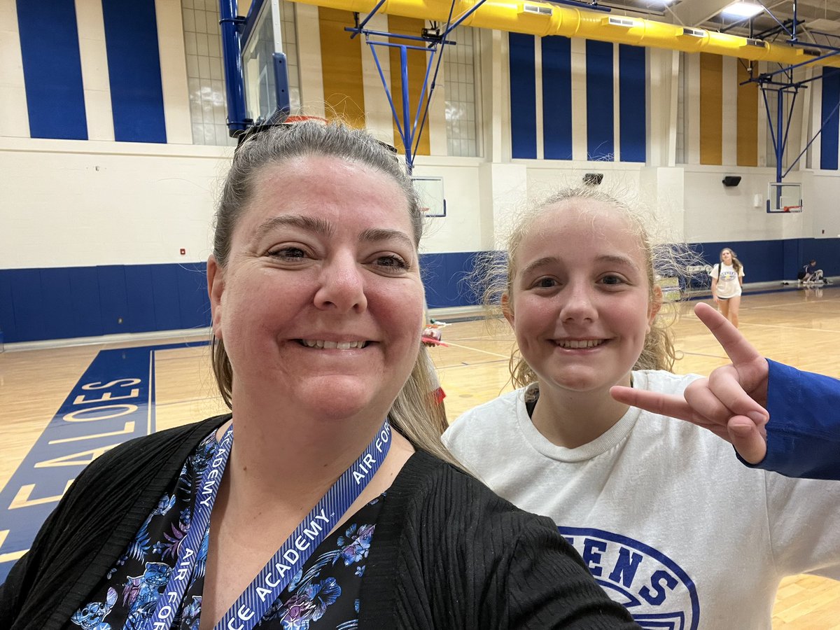 Michelle Hendrick (@mhendrick_sa) on Twitter photo Last night I was honored by one of my engineering students at the <a href="/samuelclemensvb/">Clemens Volleyball</a> game - Thank you Lyla! She is an amazing #futureengineer who works hard, is service oriented, becoming an effective communicator & excellent leader. #Classof2026 Last night I was honored by one of my engineering students at the <a href="/samuelclemensvb/">Clemens Volleyball</a> game - Thank you Lyla! She is an amazing #futureengineer who works hard, is service oriented, becoming an effective communicator & excellent leader. #Classof2026