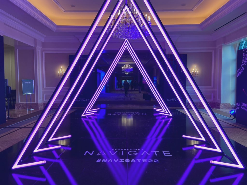 pluralsight's tweet image. Navigate 2022 is here! This is what you can expect these next 2 days:

🔺The latest news on Pluralsight
🔺Exciting keynotes
🔺Tips &amp;amp; insights to help your tech teams thrive

plrsig.ht/Navigate22 |  #Navigate22