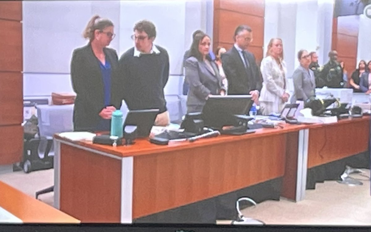 Ted Scouten (@cbs4ted) on Twitter photo The jury is now deliberations in the Parkland Shooter case. Their options are to recommend the death penalty or life in prison. <a href="/CBSMiami/">CBS News Miami</a> The jury is now deliberations in the Parkland Shooter case. Their options are to recommend the death penalty or life in prison. <a href="/CBSMiami/">CBS News Miami</a>