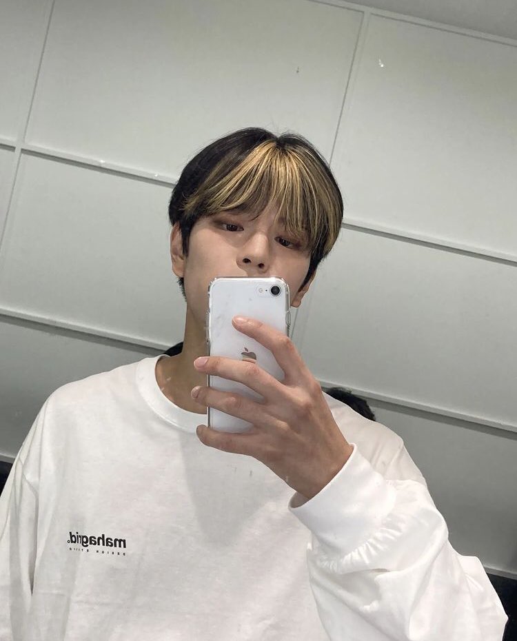 ︎
 ︎ 

                   proof of life

 ︎