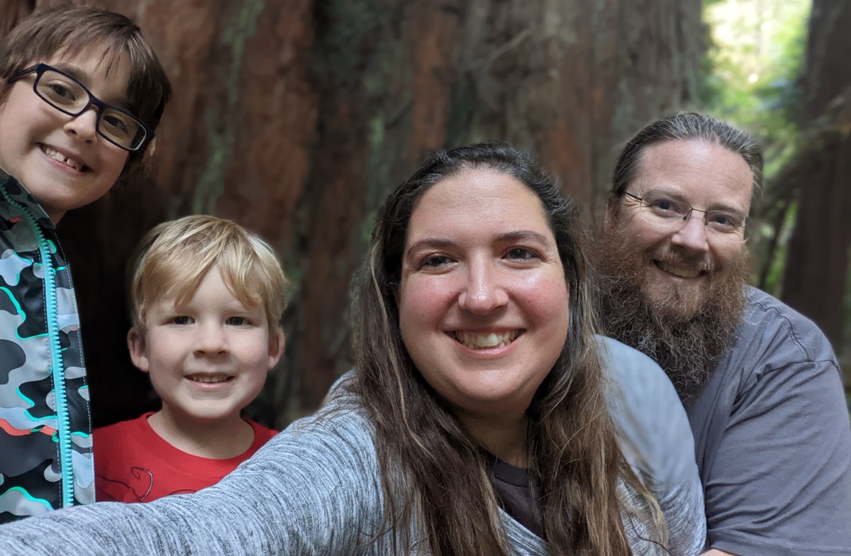 RedHatJobs's tweet image. &quot;As a female #software engineer, I have often felt like the odd one out in a room. Add to that being autistic with ADHD and anxiety, and you have quite the combination that leads to a lot of masking and trying to &apos;fit in.&apos; It&apos;s hard–and exhausting.&quot; (1/5) ⬇️