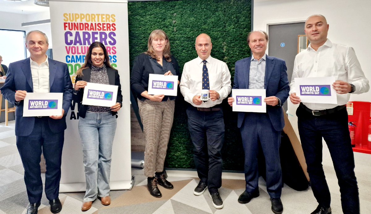 BrownIssar's tweet photo. @VersusArthritis spent a really productive #WorldArthritisDay2022 at our Head Office with partners from all over the 🌎. Working together to find, fund and future proof #Osteoarthritis research and innovation. @ORUK_CEO, @LucioRovati, @claudiogiuliano, @AliMobaseri https://t.co/JN0efn5MaJ