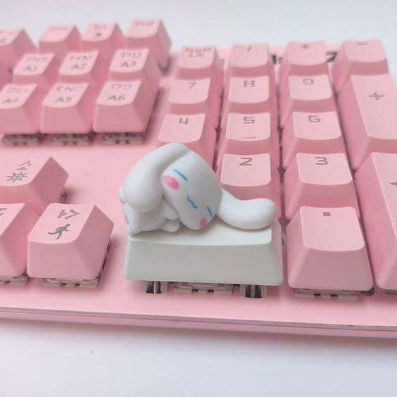 lavieestbelIe's tweet photo. The cutest keycaps https://t.co/DptjjwIMbq