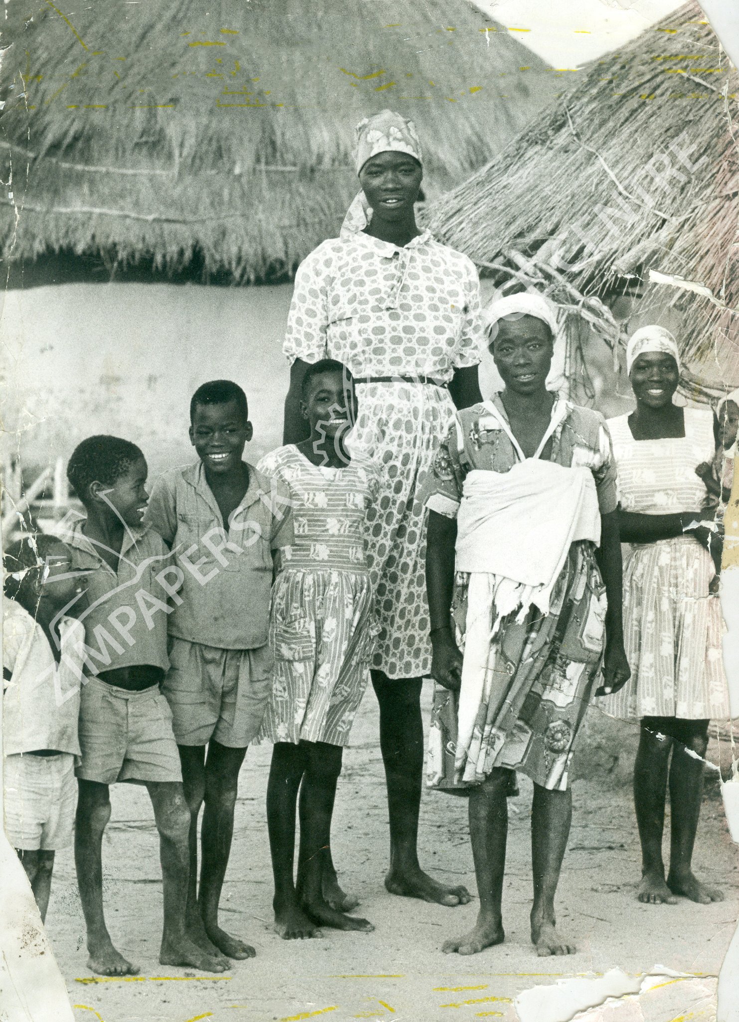 Matope Tallest Woman In History When World's Tallest And Shortest Women Meet