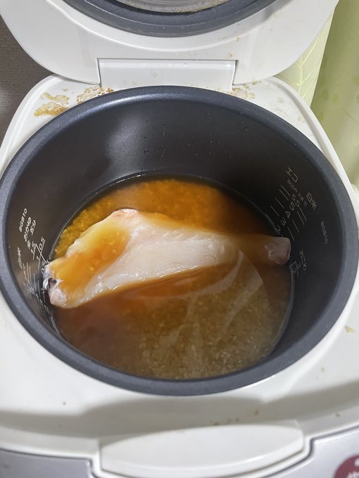 明日の朝鯛めしが炊ける予定なんだけど本当にこれでいいのか心配になってきた。 