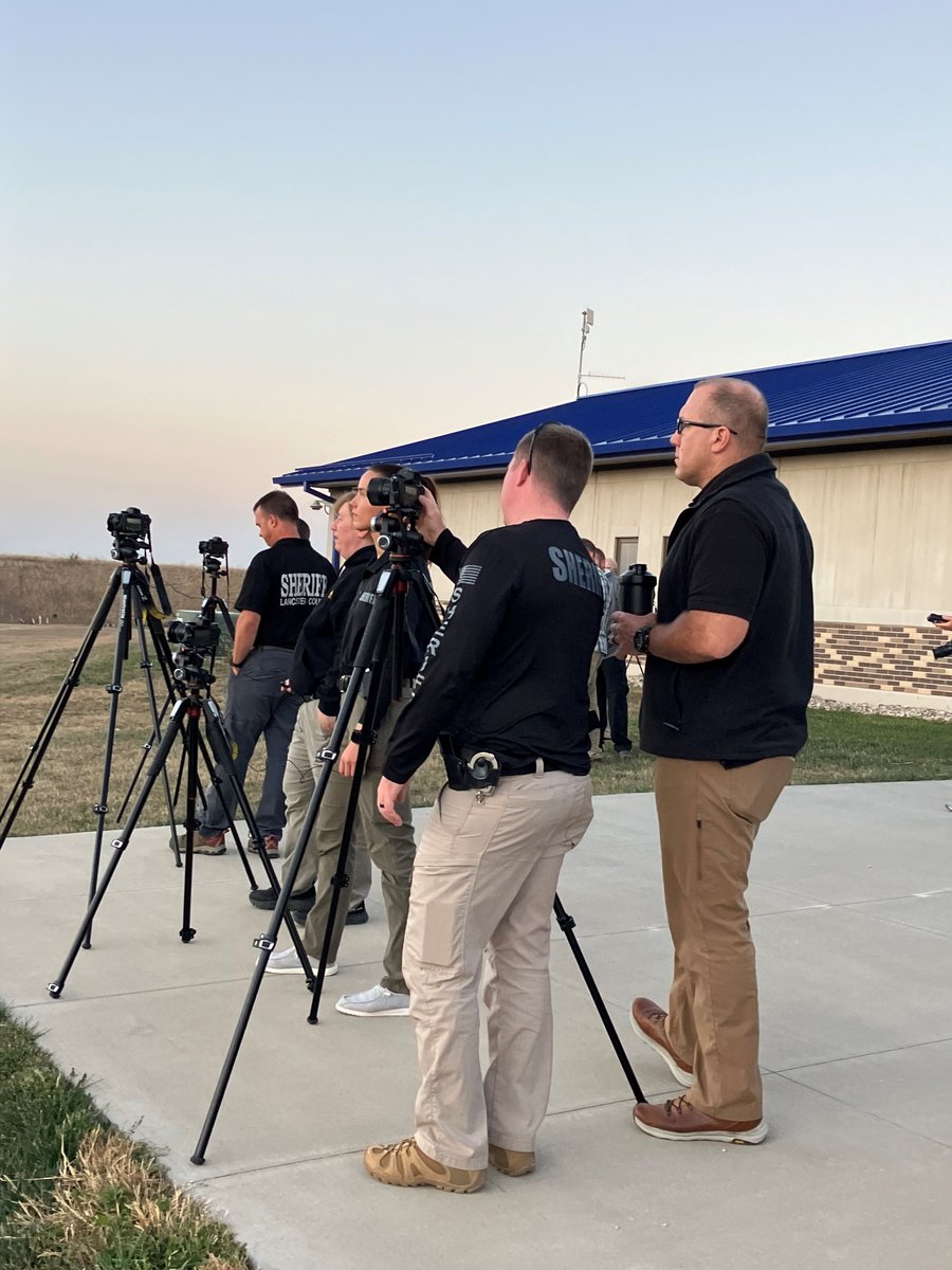 LSOnebraska's tweet photo. #LSO and @Lincoln_Police partnered with Clearly Visible Presentation to learn about Optics, Lighting and Visibility for the Forensic Investigator. Last night they completed some night work learning how the sun, dusk and dark affect images. #crashreconstruction #LNK #BeExceptional https://t.co/SGkYDMfaDa