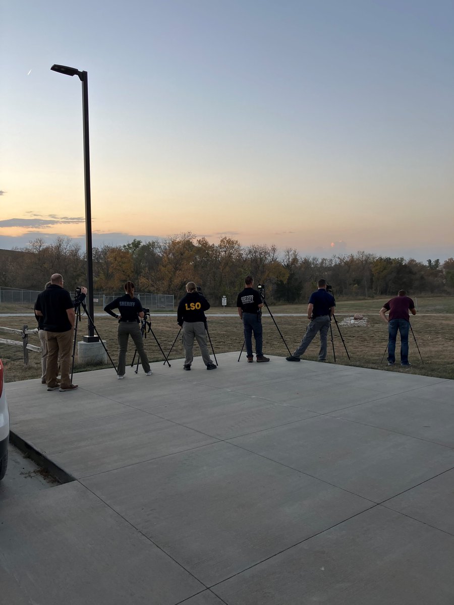LSOnebraska's tweet photo. #LSO and @Lincoln_Police partnered with Clearly Visible Presentation to learn about Optics, Lighting and Visibility for the Forensic Investigator. Last night they completed some night work learning how the sun, dusk and dark affect images. #crashreconstruction #LNK #BeExceptional https://t.co/SGkYDMfaDa