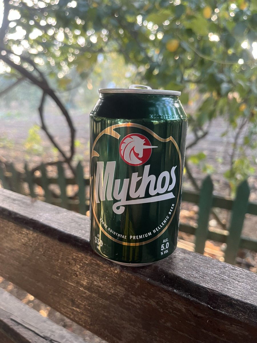 soykanozcelik's tweet photo. #mythosbeer #sunset☀️#relaxing #greece🇬🇷 https://t.co/QEZfOv1uPi