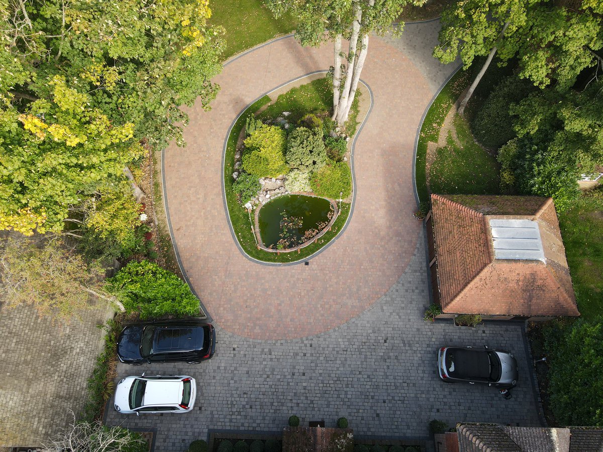 Paramount Paving tweet media