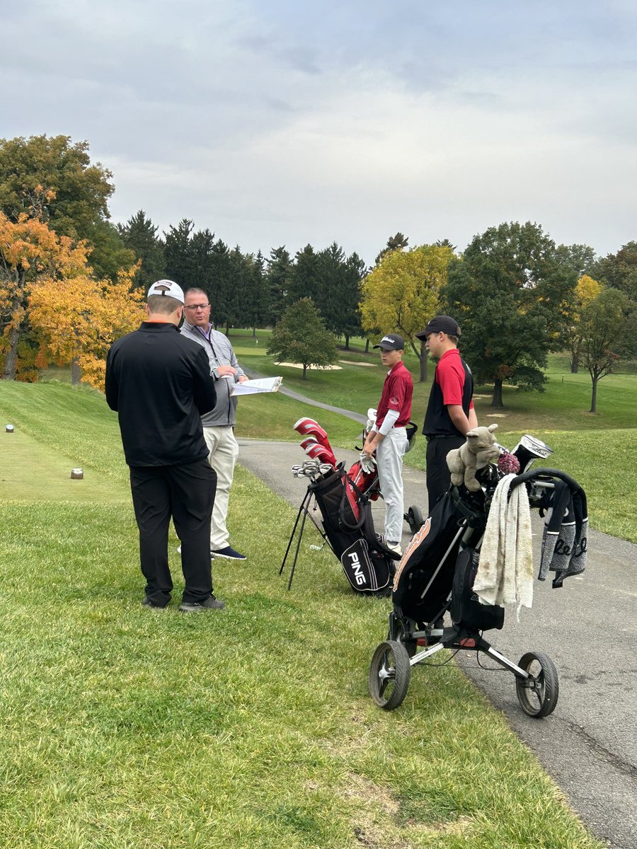 BGbobcatGolf's tweet photo. Districts at Shawnee County Club, Good Luck Brandon ! https://t.co/5FdLZO1S27