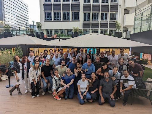 In celebration of #NationalDayofSpain today, say hello to the nearly 100 #Geotabbers based throughout Madrid, Malaga, Barcelona and other municipalities in Spain. 👋🌍 See roles in Spain and around the globe by visiting careers.geotab.com.