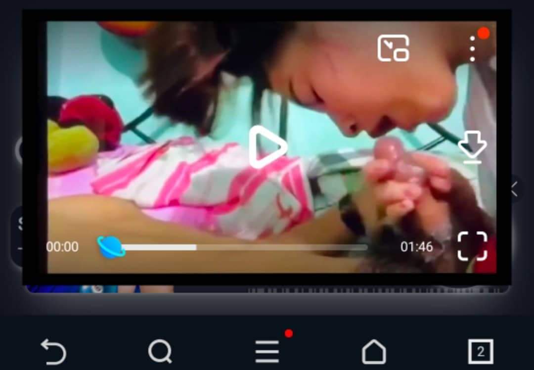 maeanna199's tweet photo. @Ethan31058194 Ay sana po yung kunin nila yung sumisinger pero maling mic ang hawak🤮 https://t.co/gfzlcsjws0