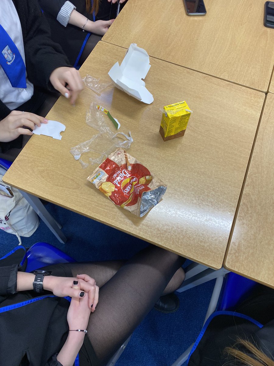 LfSatMGS's tweet photo. The pupils taking part in the @1point5MAX global schools’ climate summit in November settled on a focus today. 🌍 

They’ve chosen to raise the problem of excessive plastic use in schools and in the community. Stay tuned to find out what solutions they create at the summit! 💭♻️ https://t.co/dKRqDqO8r9