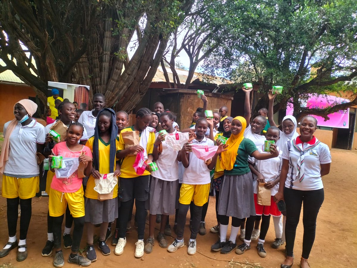 tek_kenya's tweet photo. Asante sana 🙏
#ClimateActionWeek2022
#AgainstAllOdds
@DarajaAcademy
@kenya_climate
@ActionAid
@PACJA1
@LaikipiaCountyG
🙏🏽🇰🇪 https://t.co/SlOHUhjVSl
