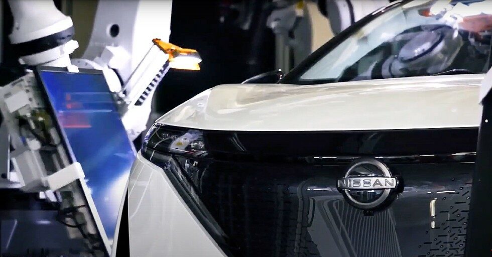 ManufacturingEU's tweet photo. Siemens and Nissan collaborate to digitalize production lines for new crossover electric vehicle Ariya
LINK: https://t.co/8nHXlwZj8Z
#digitaltransformation #industry40 #technology #automotive #automotivenews #automotiveindustry #manufacturing @siemenssoftware @NissanElectric https://t.co/C7Hh608zR5
