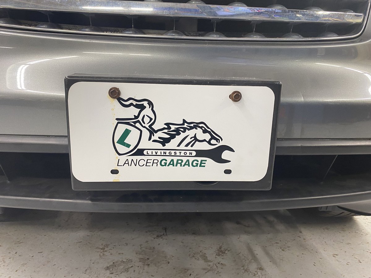 BattistRock's tweet photo. Spent yesterday morning with Mr. Richards and his awesome class of students at the Lancer Garage! It’s always so special when you hear a student say, “This is so much fun!” #OnlythebestatLHS https://t.co/UYRH3xH89d