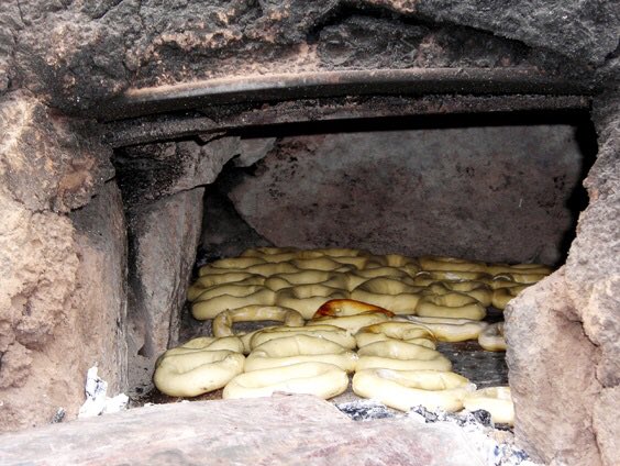ipekyoluBB's tweet photo. 📍🍽 #Kıbrısçık’ta ne yenir? 
Tarihi #İpekyolu Güzergahında Kıbrısçık’ın meşhur Kurusu ‘nu yemenizi tavsiye ederiz.
@BelediyeKIBRSCK https://t.co/zRoUHg4d8D