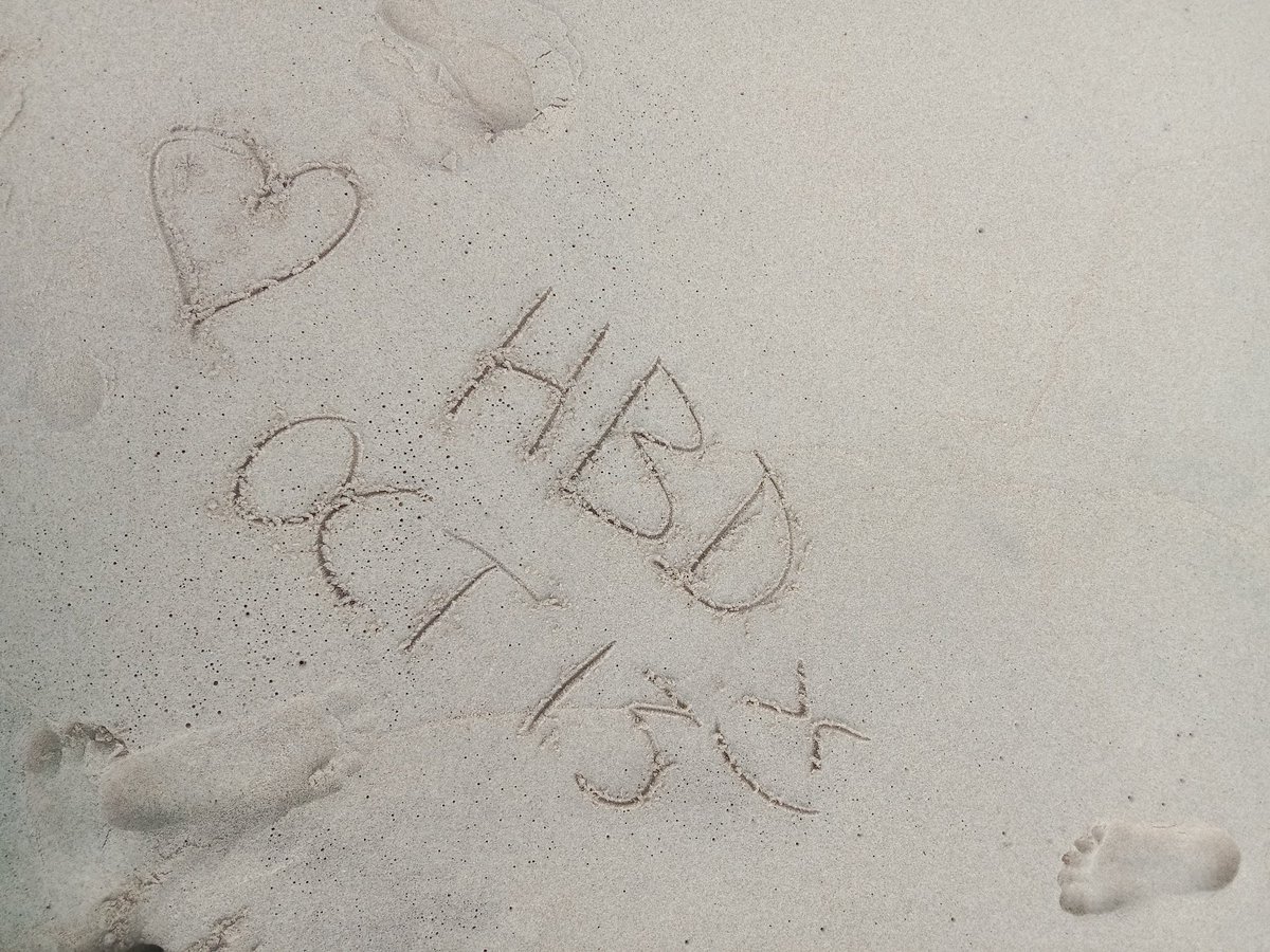 BscClt's tweet photo. @bts_bighit Happy birthday jiminaaa🐣 https://t.co/9xv6cUSSi9