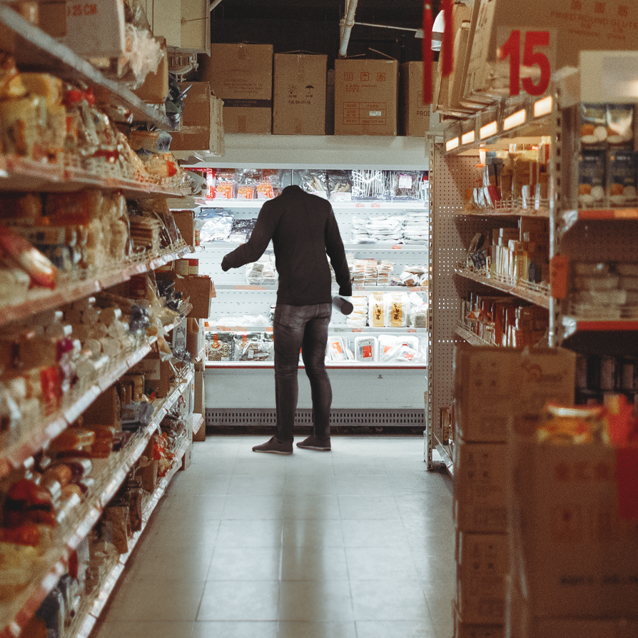 Every invisible knows the best hour for grocery shopping is late at night. 💤🕛