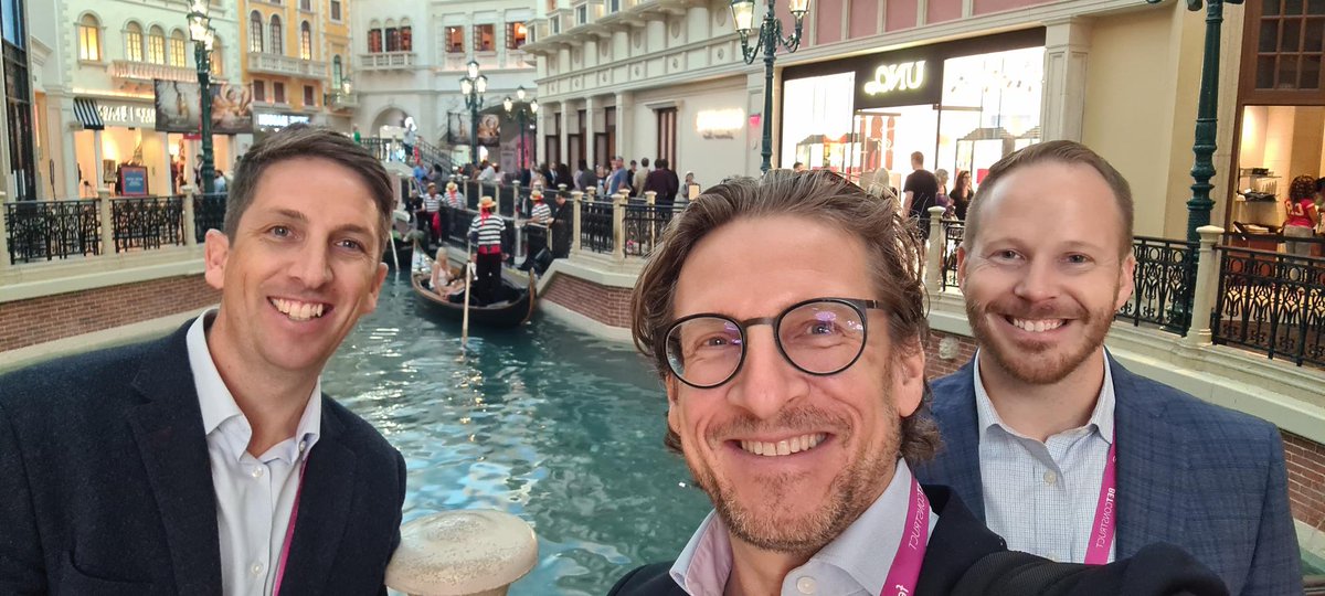 futureanthem's tweet image. Smiles all round from the Anthem team at #G2E2022 

Grab a 🥃 with Leigh, Ian, and Matt and let&apos;s talk about how we can accelerate your business!

#GameDataScience #AI #OnlineGaming #iGaming