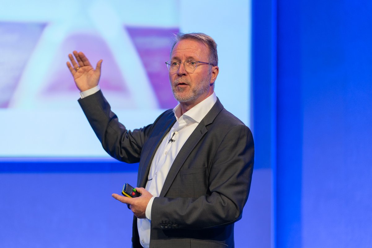 BizClik_'s tweet photo. It has been a great first day at PROCUREMENT &amp; SUPPLY CHAIN LIVE!

We have heard insightful talks from many industry leaders across our three stages.

Now for the networking drinks to commence, we will see you tomorrow for day two. 

Powered by: @Accenture &amp; @InterosInc
#PSCLive https://t.co/QvorwZwqfv