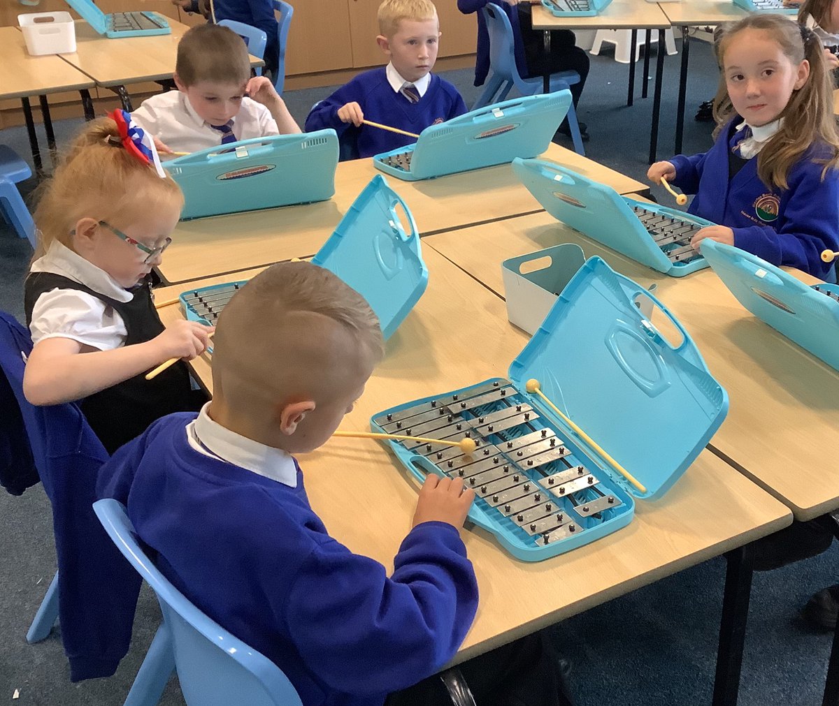 Miss Brussels tweet media