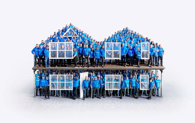 WindowDoorMag's tweet photo. Centra Windows Alberta has announced their VP! The respected, Employee Owned business recently acquired Supreme Windows of Calgary, becoming Western Canada's largest window installation company. Read on to find out more https://t.co/4uuB6ONGpe #CentraWindows @CentraWindows https://t.co/1EuzwofKkJ
