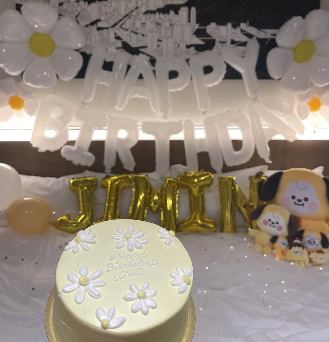 jmnmn_lov's tweet photo. お誕生日おめでとう︎✿*.ﾟ

@BTS_twt
#지민생일ㅊㅋ  
#소복소복_행복이_쌓이는_지민데이
#행복으로_쉽게쉽게가자_지민아
#지민이와_함께라면_매일이_감동날 https://t.co/E65uTWgZBF