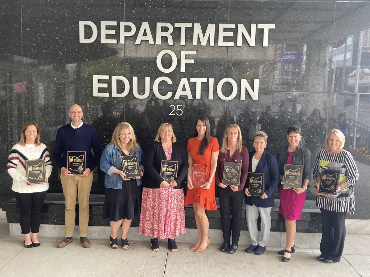 Congratulations @moler3031 State of Ohio District 5 Teacher of the Year!