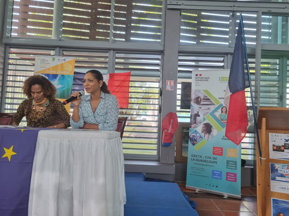 ERAMUS DAYS 13,14,15 octobre 2022
Présentation du programme des #ErasmusDays #Guadeloupe #CampusTIVAG ce matin au lycée des métiers de l’hôtellerie et du tourisme <a href="/GosierLmht/">Lycée des Métiers Violetta Chaville Le GOSIER</a>.
Interventions de Mmes Paulino, DO et Borel présidente @TiCampus, Galas <a href="/CRGuadeloupe/">Région Guadeloupe</a>,  Mounigan #DRAERIC
