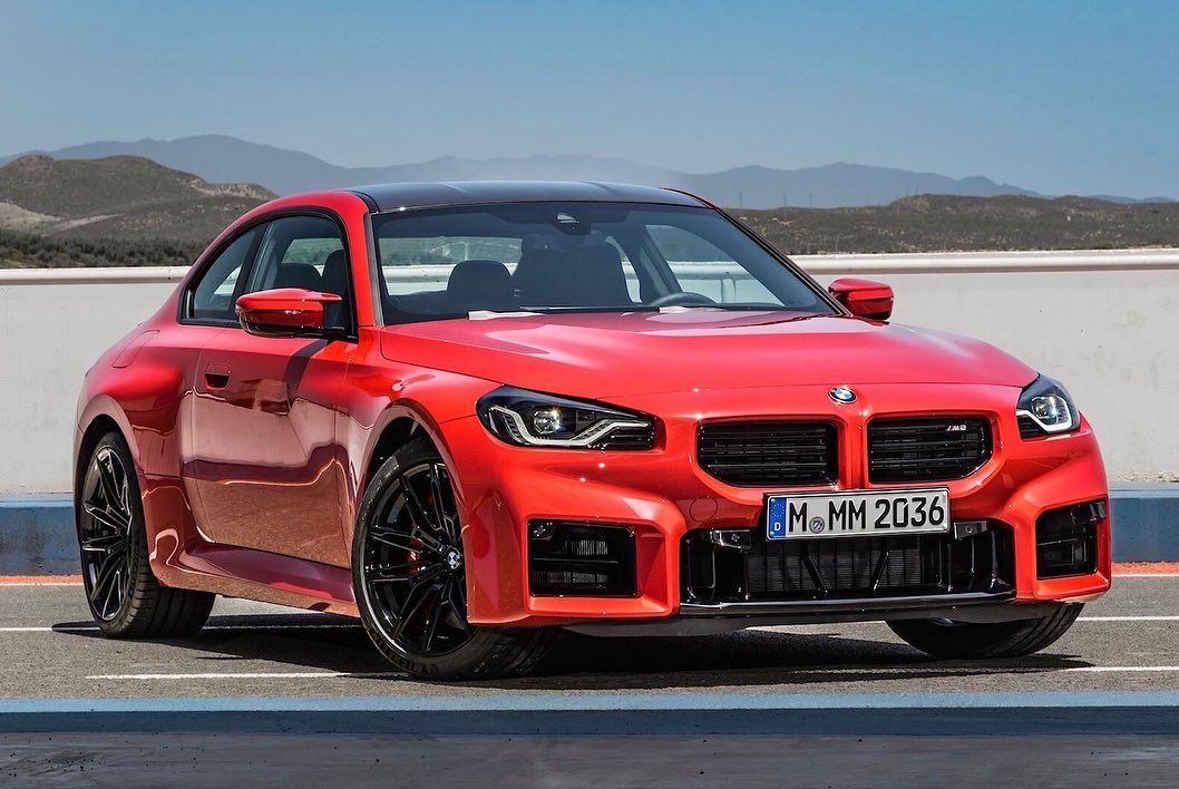 MonkeyMobil's tweet photo. 2023 BMW M2, twin-turbo straight-six makes 453 horses, price starts at $64,000💸 #monkeymobil #bmw #dolar #HARUTO https://t.co/xt1nQxpOZn