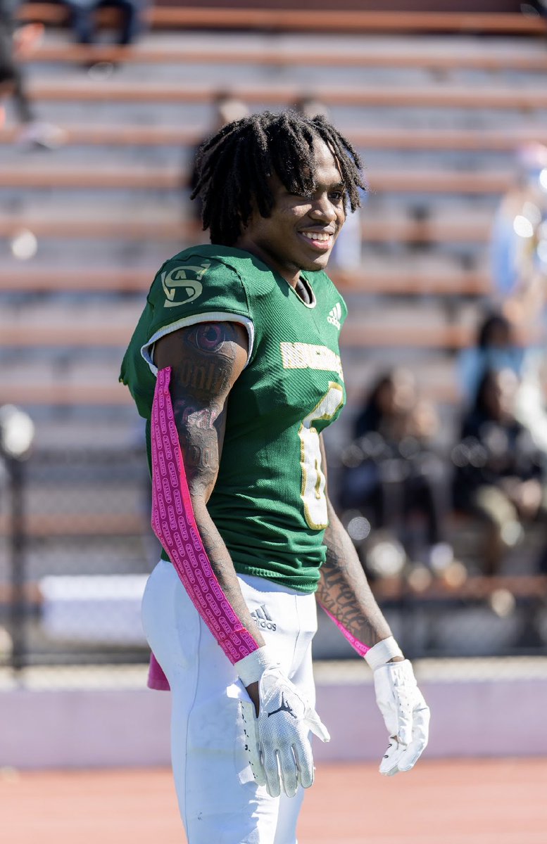 Nayad Walker 
Mr. HeadTap 
Class of 2024
5’11ft 165lbs 
WR/DB
18 recs, 401yds &amp; 8TDs
MID SEASON HIGHLIGHTS ⬇️
hudl.com/v/2JTDYj