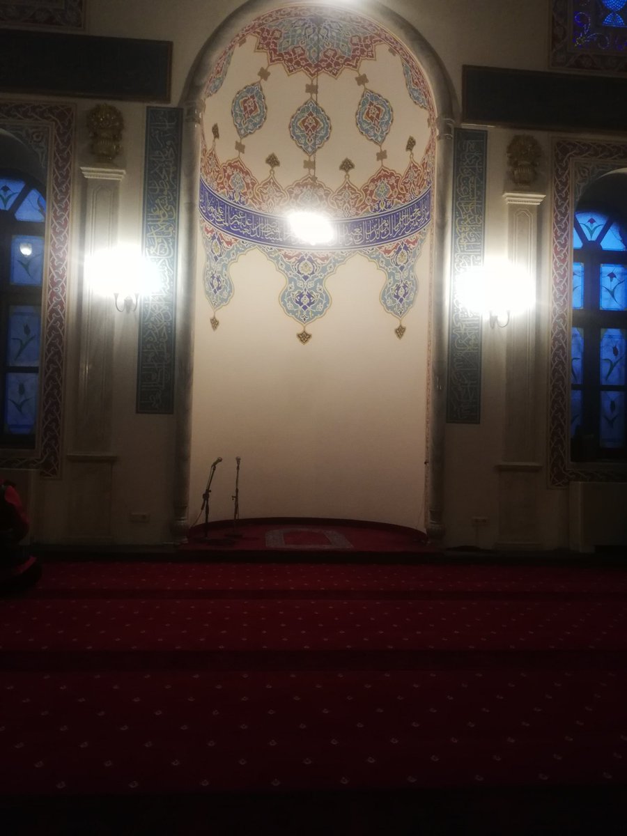 Fevziye camiinde akşam namazı eda ederken
