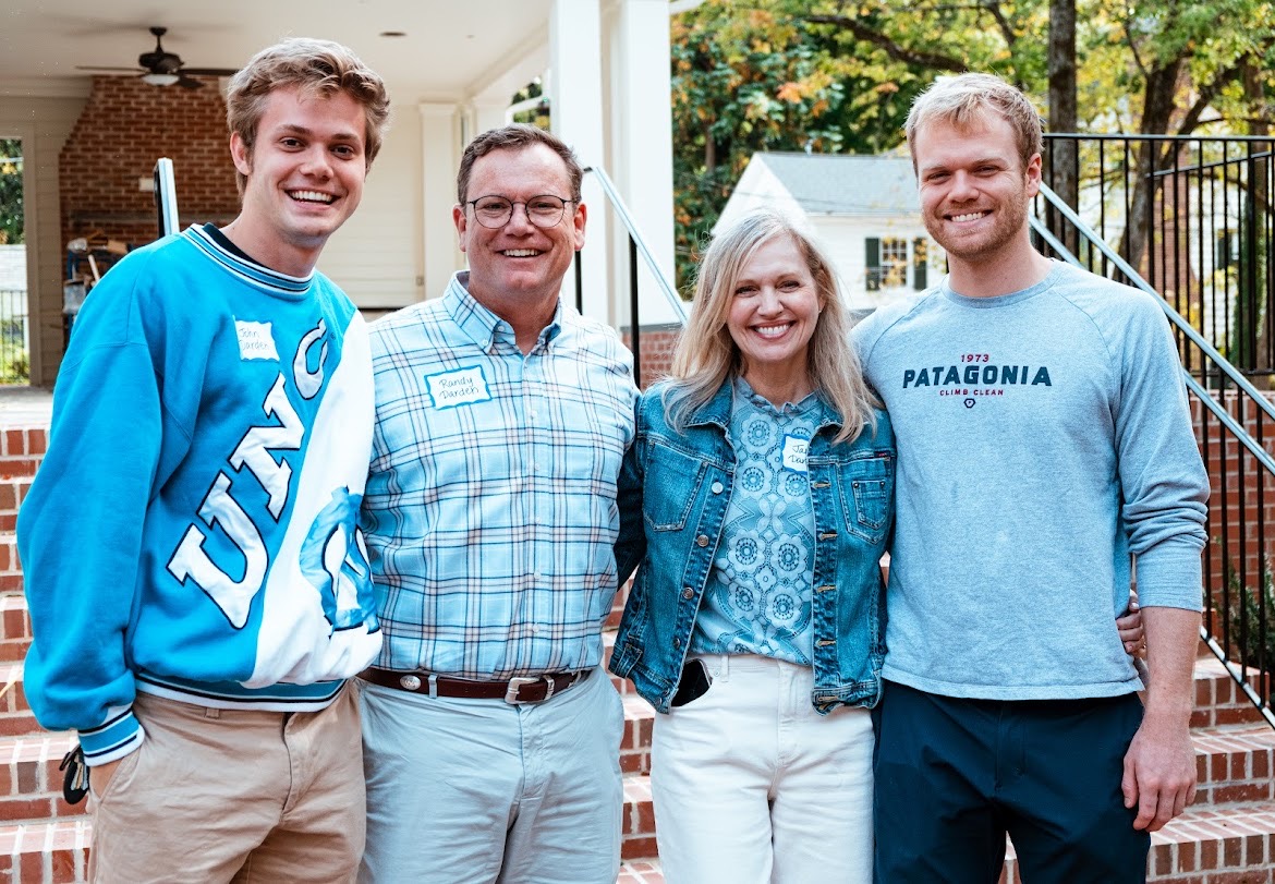 ncstudycenter's tweet image. We had such a great family day on Saturday! Thank you to everyone who came out. We loved meeting your families! #SaturdayontheLawn