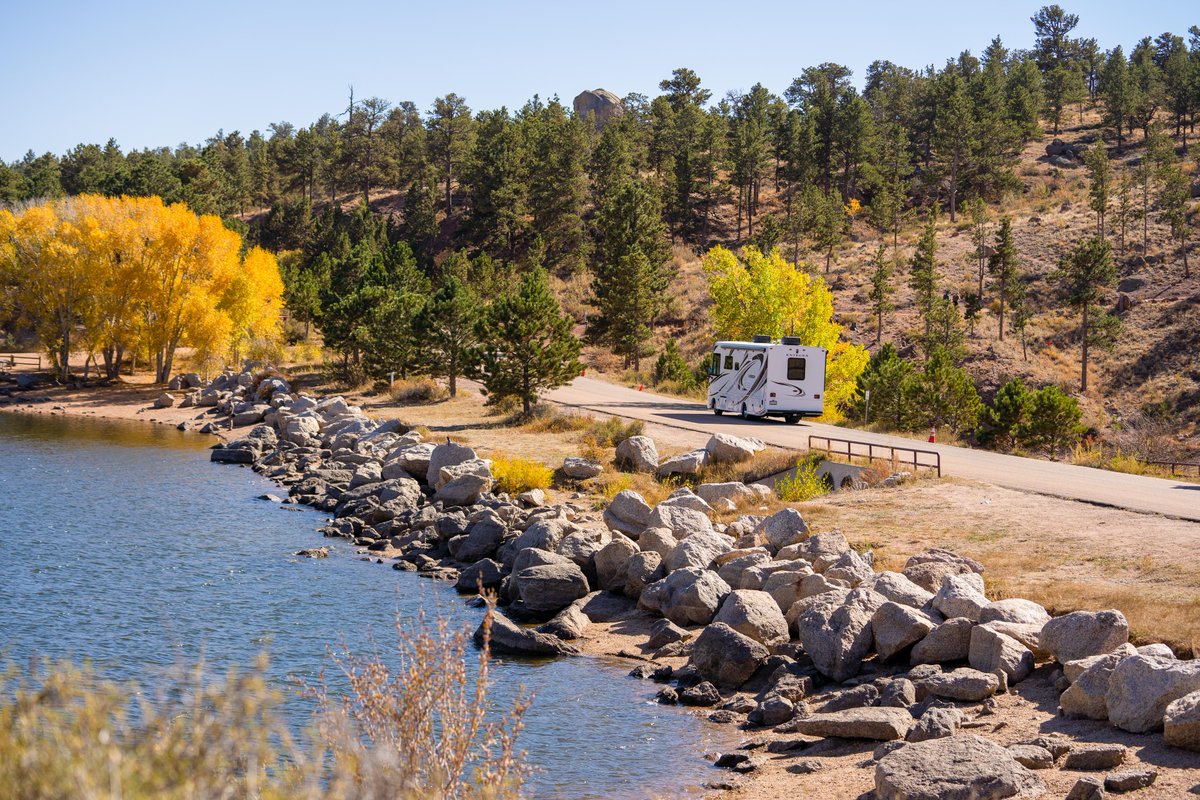 GoodSam's tweet photo. Camping in the fall is 𝙖𝙡𝙬𝙖𝙮𝙨 a good choice 😇
Make it happen by booking your next adventure with #GoodSamRVRentals on https://t.co/eepf0qXWLX https://t.co/aGoXhEXzTj
