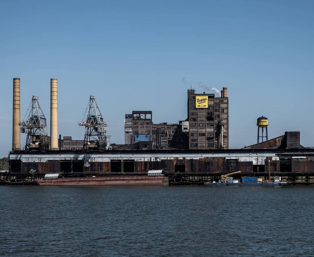 BenCampos_'s tweet photo. Domino Sugar Factory. Chalmette, LA. 

#dominosugar #dominosugarfactory #dominosugarrefinery #dominomotherfucker #nola #neworleans #neworleansstreetphoto #neworleansstreetphotography #basilbacon #basilbaconphotography #fujifilm #fujifilmxt4 #fujixt4 #fujifilmxseries #fujixse… https://t.co/FtirEl9M0T