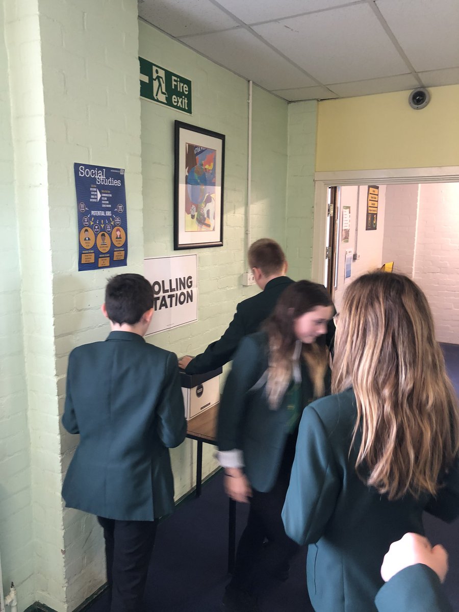 DHS_Social's tweet photo. 1D1 voted yesterday for their new Pupil Council representative 🗳 each pupil wrote and delivered a speech to the whole class. Results were: Scott B for Representative and Lori S for Deputy 🎉 well done everyone for participating 👏🏼#thewilldoesit https://t.co/p4XAihUTU2