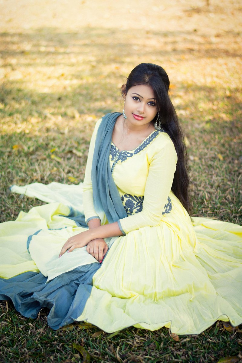 kunnu764's tweet photo. Good night friends 😘😘 https://t.co/LqCTsn1AhA