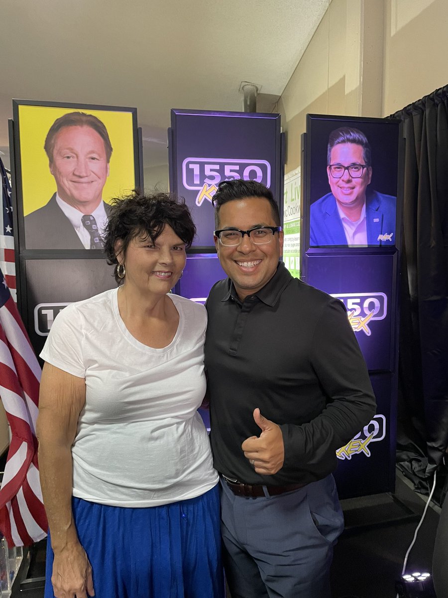 Steed4FUSD's tweet photo. Thanks KXEX1550 AM for having me on at the Big Fresno Fair # vote Karen steed https://t.co/DUIpe8l4q8