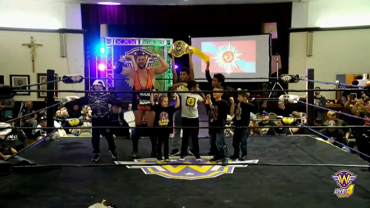 metal0515's tweet photo. #FWFLive 4 was a typical, US indy wrestling show but it was really fun with a happy ending, love it. https://t.co/sRBjUUSvdc