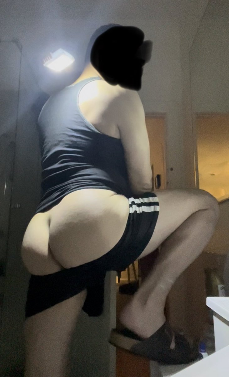 Figjambttm's tweet photo. Any dom tops wanna use me? Straight preferred. #bttm #gay #sub #bubblebutt #fag #tops #topswanted https://t.co/cwi8VuXMFh