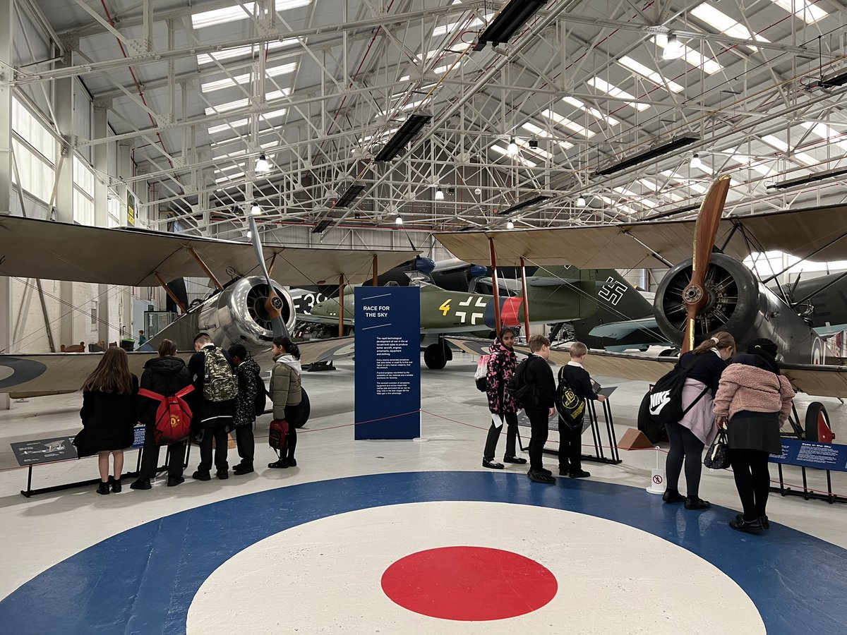 AlumwellJuniors's tweet photo. Year 5 had a fantastic trip to RAF Cosford yesterday! A true insight into life during wartime: listening to stories, handling artefacts and getting a glimpse inside the incredible planes and tanks that helped to defend us. #ww2topic #rafcosford #teamalumwell https://t.co/PemBPz2lcC