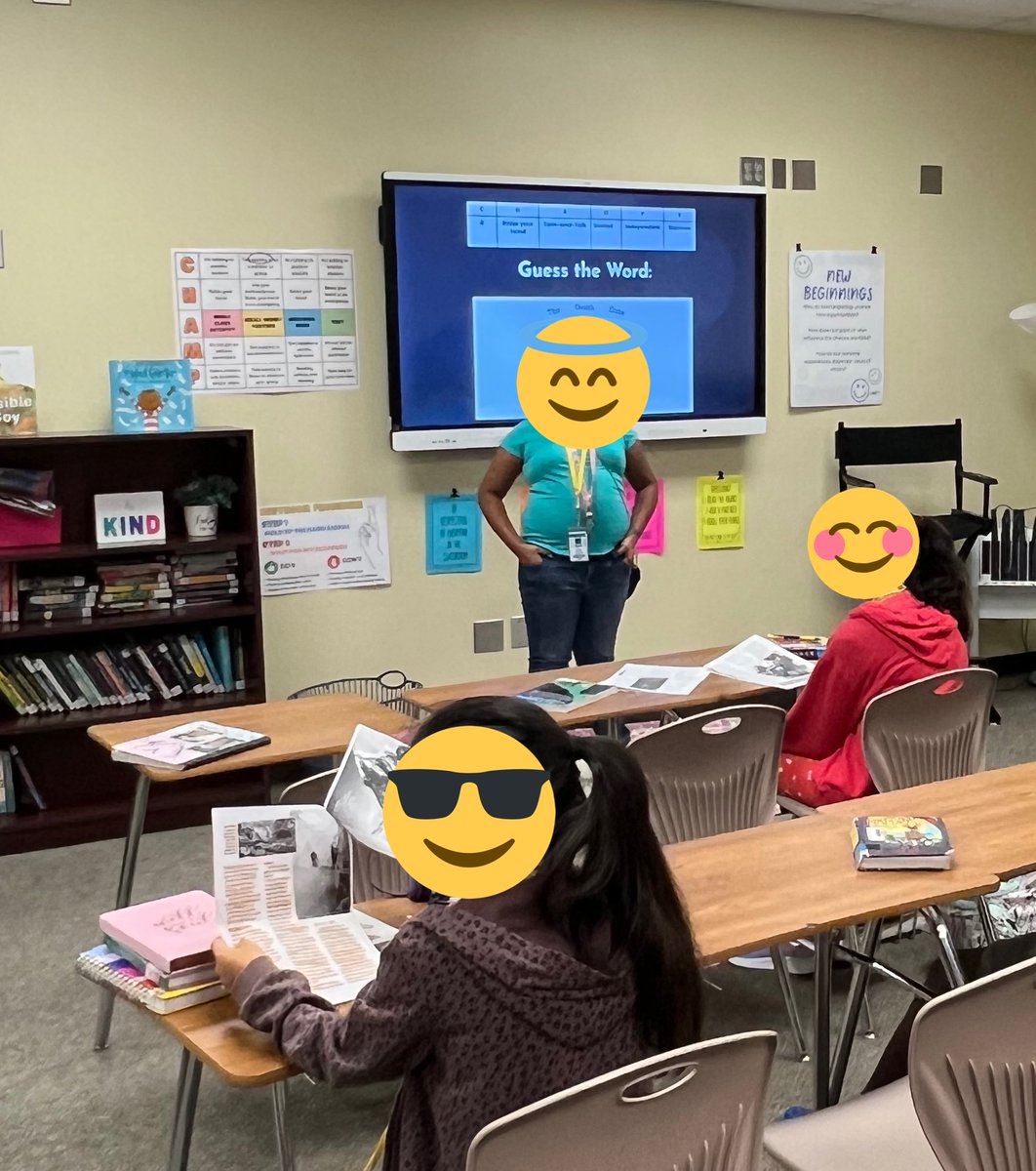 Using the concept of the app game “heads up” for main idea and key details. Ss searched through their text to find key details to use as “clues” to help our student at the front figure out the main idea! #RLAEveryNightAndDay <a href="/MCJHGators/">Mayde Creek JH</a> <a href="/MrsBlewettELA/">Theresa Blewett</a> <a href="/JanaeMiles5/">Janae Miles</a>