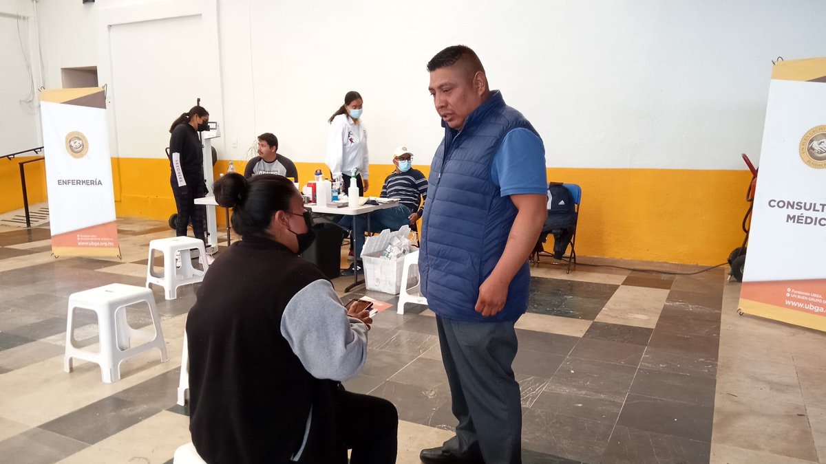 GobDeCalpan's tweet photo. Gracias al trabajo en conjunto con la Fundación "Un buen grupo de amigos", se llevó a cabo con gran éxito la Jornada de Salud Pública este 10 y 11 de octubre en el Auditorio Municipal, en donde se ofrecieron diversos servicios gratuitamente. 😉👌
#ImpulsandoElDesarrollo #Calpan https://t.co/M1F6Cs2Yd2